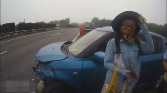 国产车撞半挂车视频播放,惊心动魄的行车安全警示